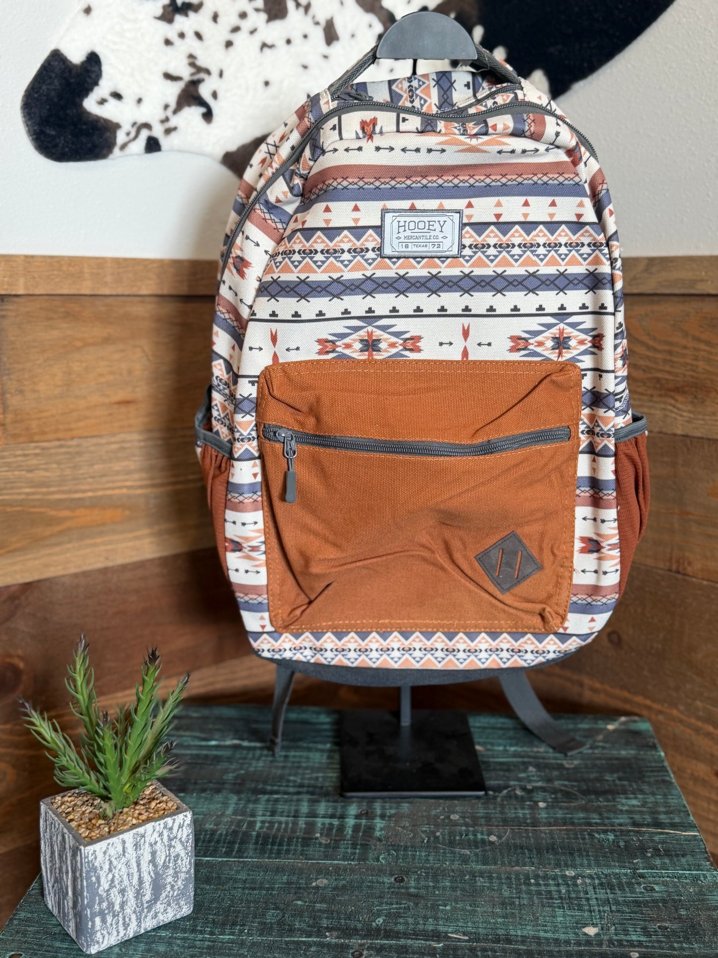 Hooey Recess Backpack : Cream/Grey Aztec w/Rust Pocket