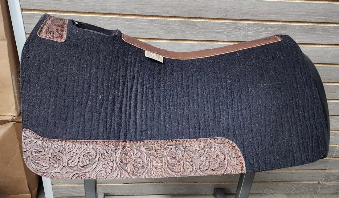 5 Star Barrel Racer Saddle Pad (Multiple Options Available) 30X28 3/4’’ Black w/ Brown Cowboy Tool Wear Leathers / 30’’