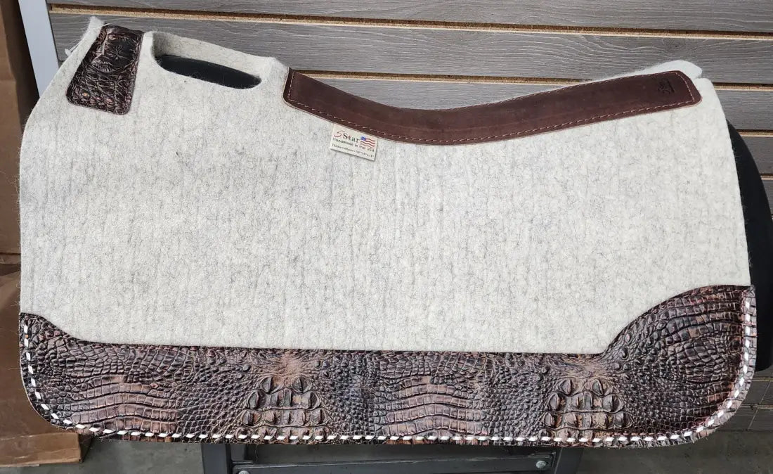 5 Star Barrel Racer Saddle Pad (Multiple Options Available) 30X28 3/4’’ Natural w/ Brown Copper Croc & White Buck