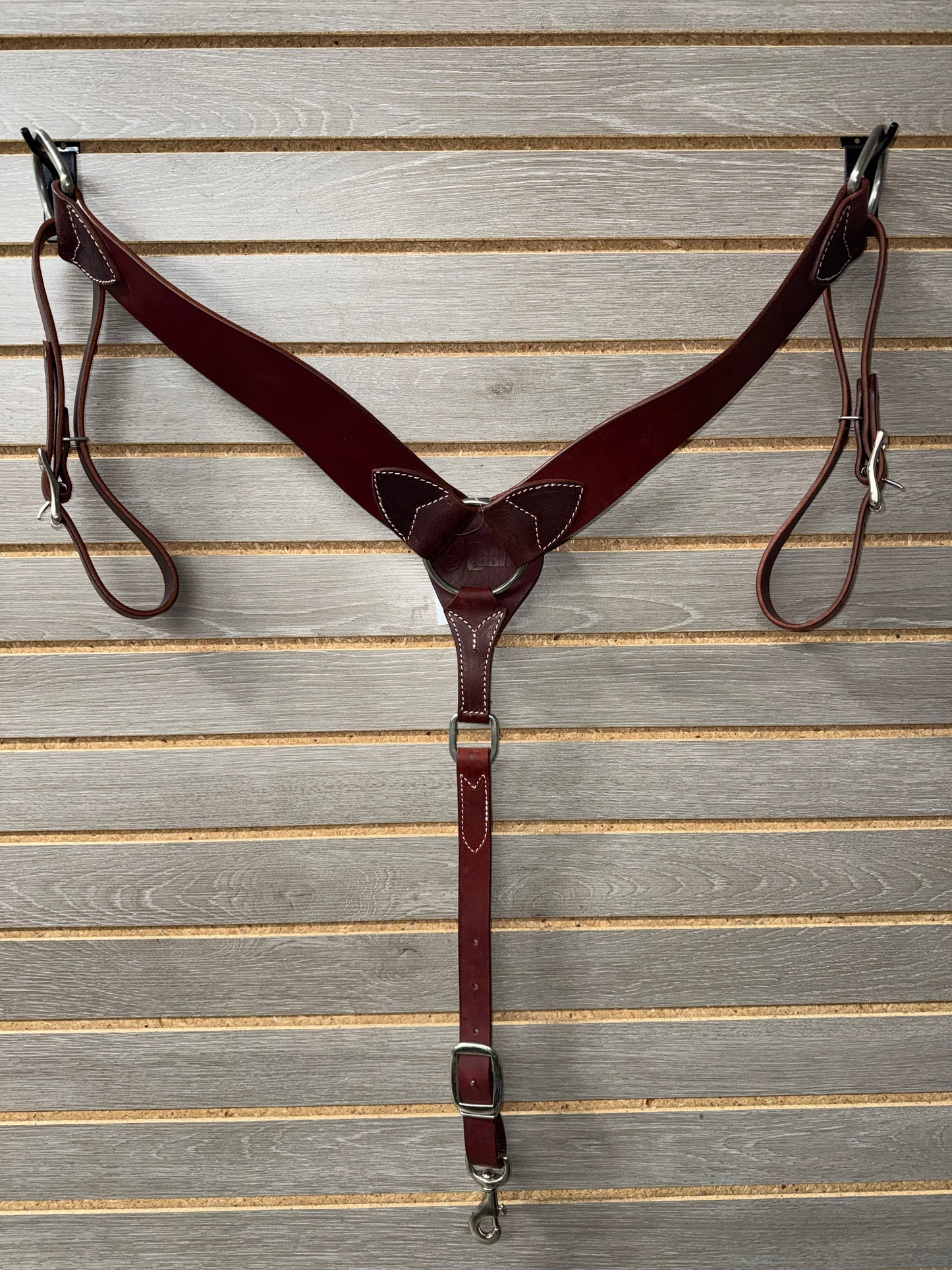 Cashel 2" Latigo Breastcollar