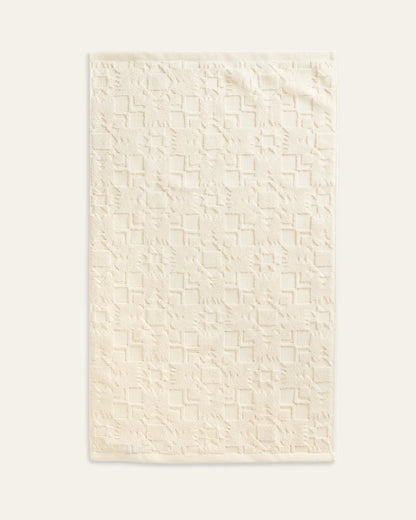 Pendleton Sculpted Ivory Towel Collection