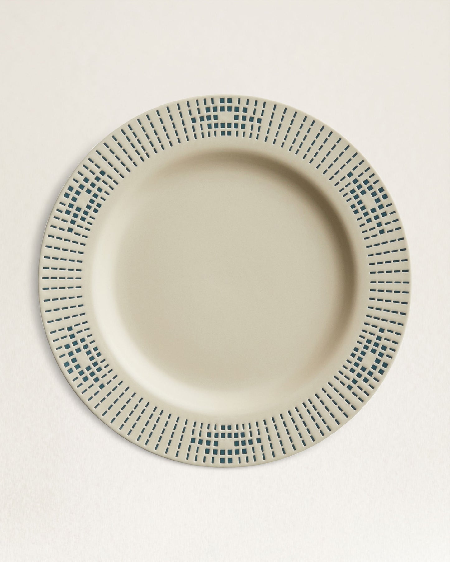 Pendleton Beaded Sandshell Dinnerware