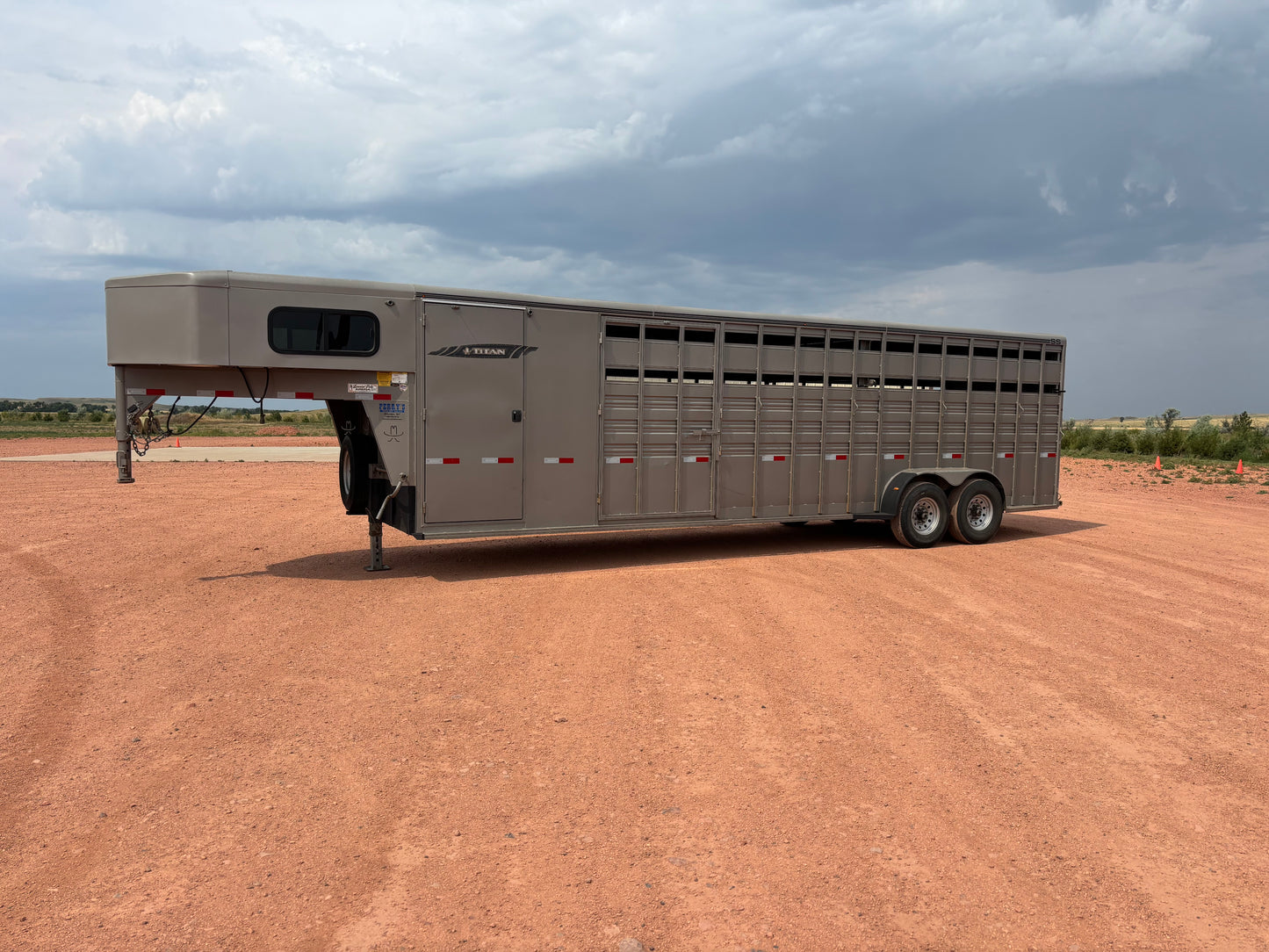 Used 2021 Titan 28' Stock Combo Trailer