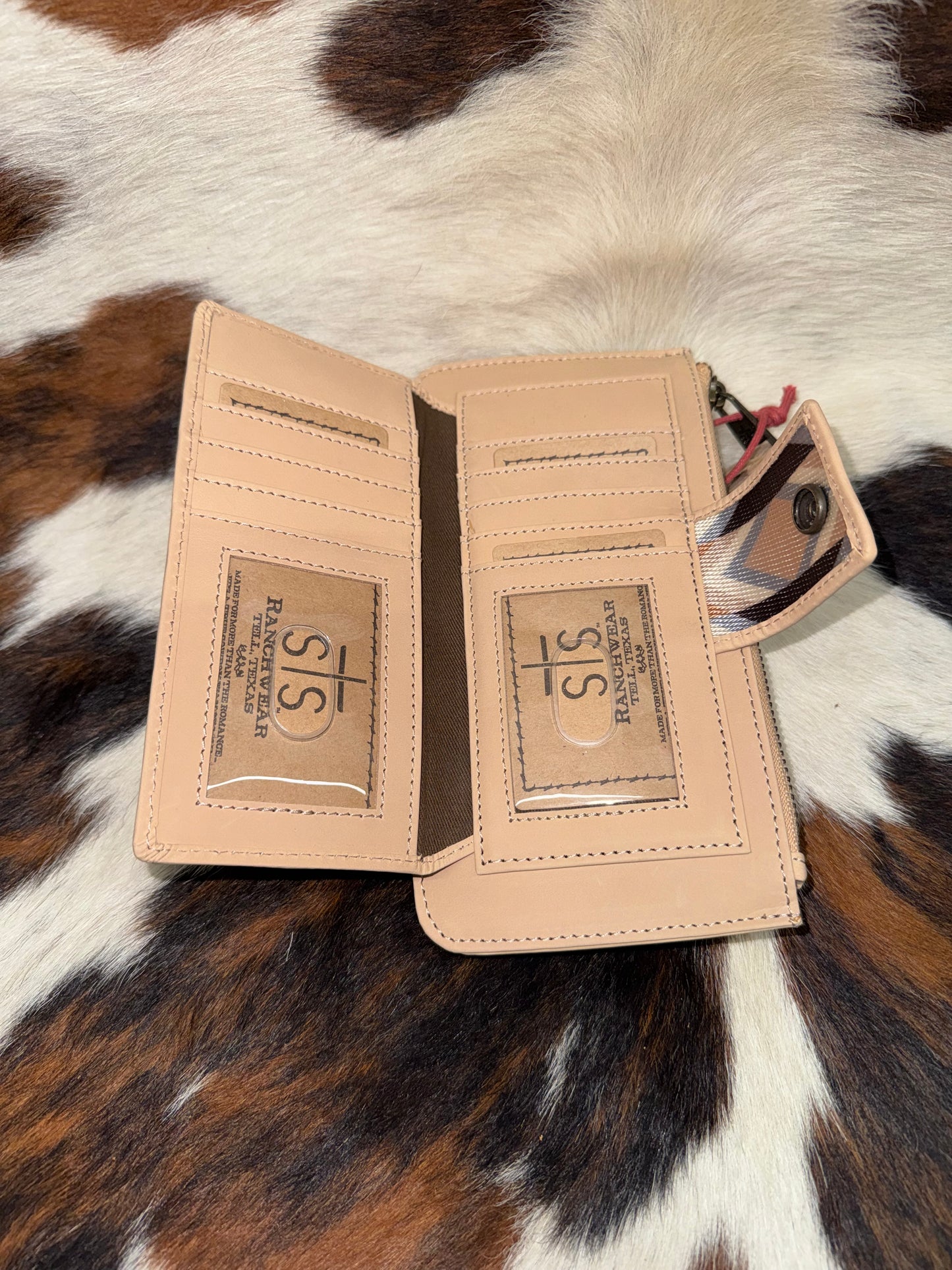 STS Basic Bliss Buckskin Haley Bifold Wristlet