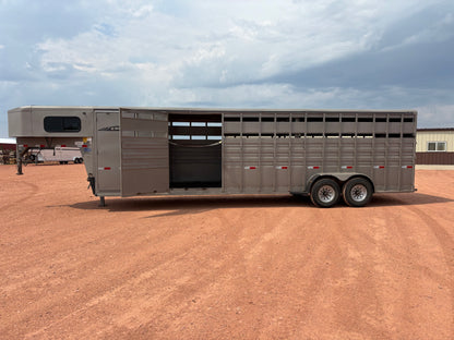 Used 2021 Titan 28' Stock Combo Trailer