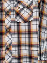 Load image into Gallery viewer, Wrangler Boy&#39;s Retro Spiced Plaid Western Shirt
