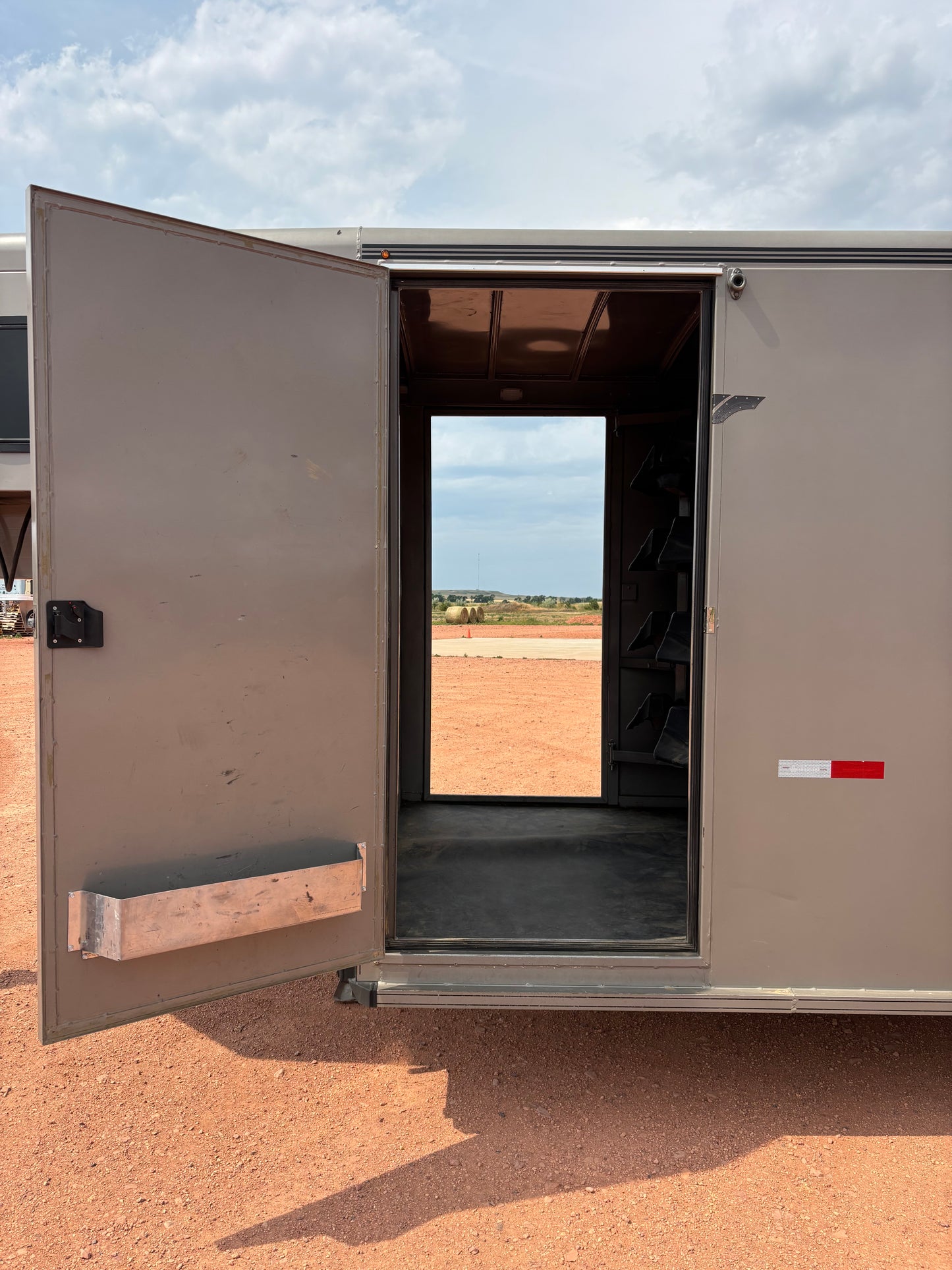 Used 2021 Titan 28' Stock Combo Trailer