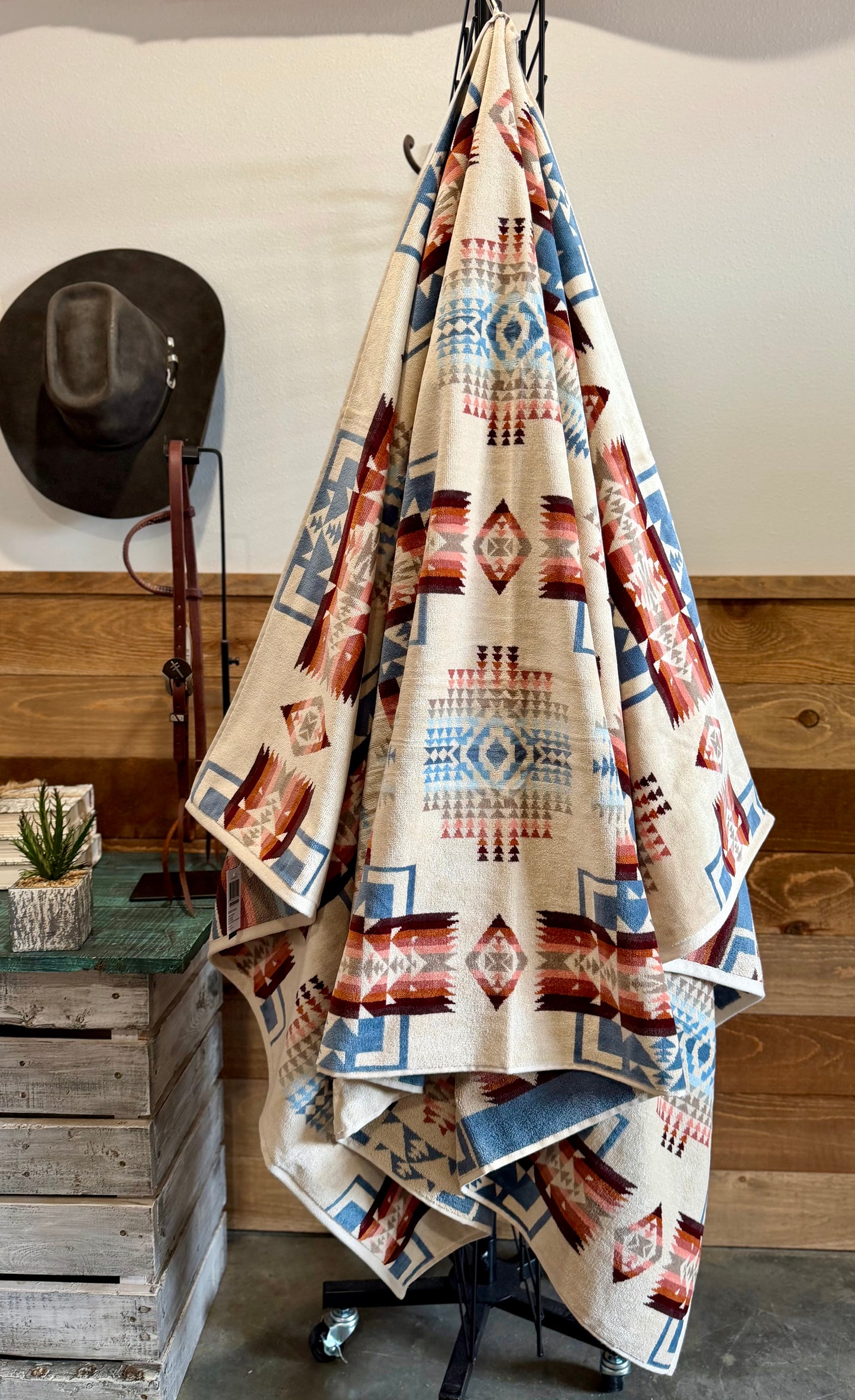 Pendleton Rosewood Spa Towel