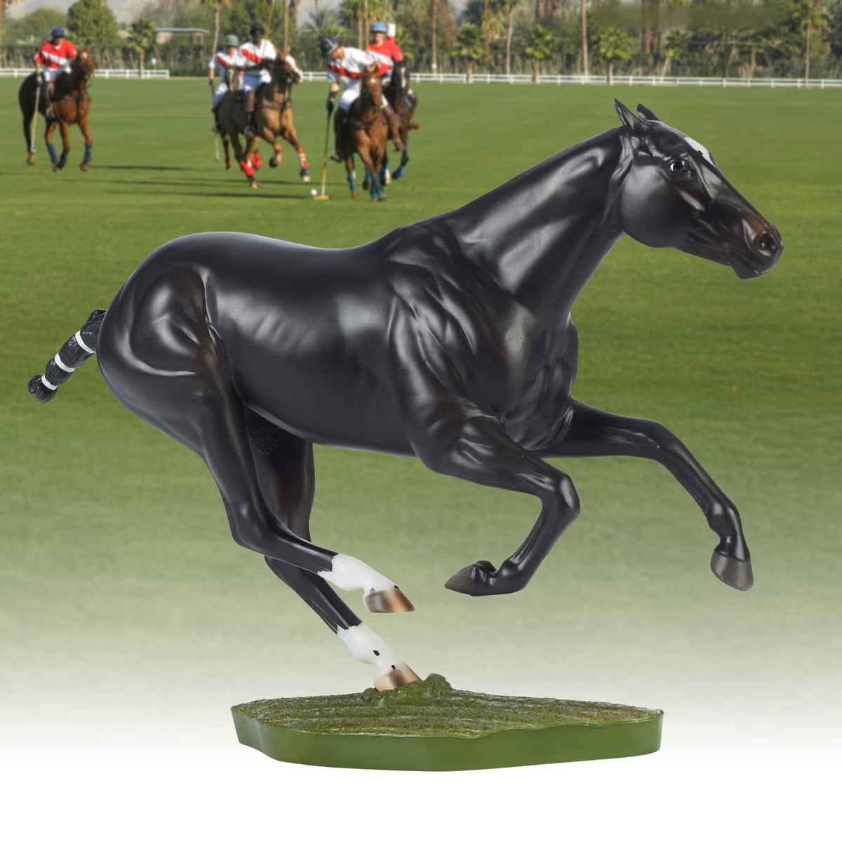 Breyer Traditional Series "Manaos-Polo Pony"