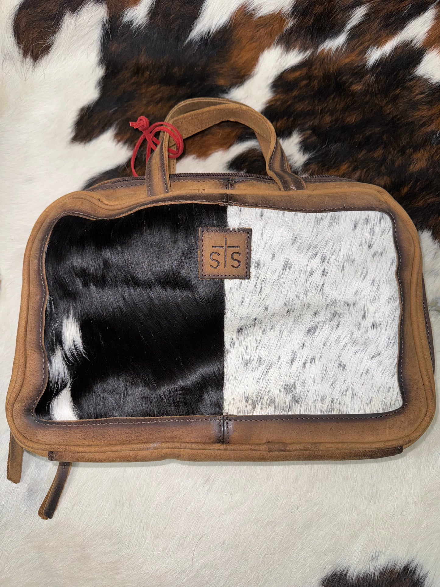 STS Cowhide Toiletry Bag