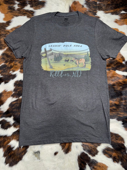 Leanin' Pole Women's Graphic T-Shirt