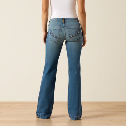 Ariat Women's Mid Rise Albuquerque Fabiana Trouser Jean