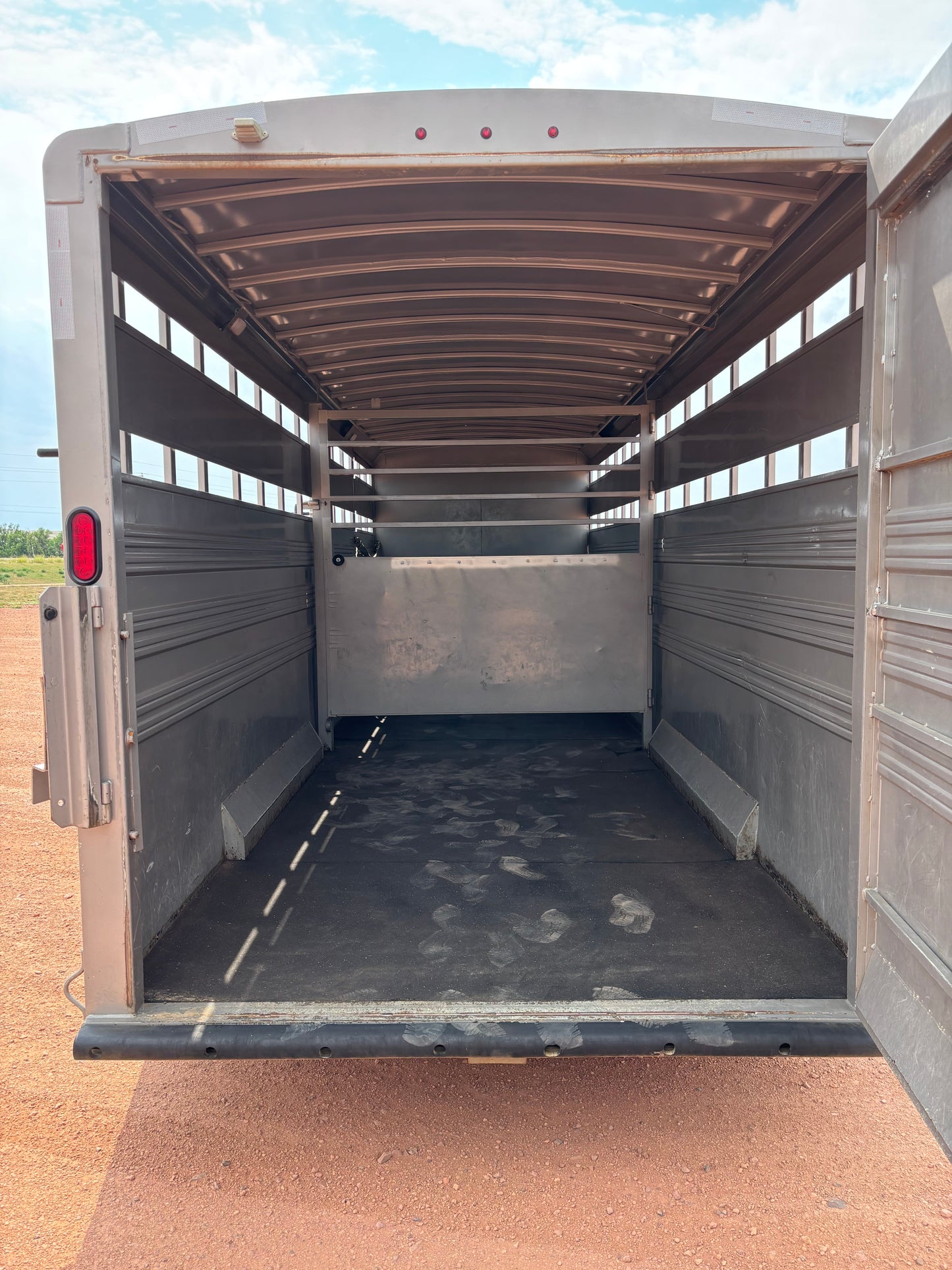 Used 2021 Titan 28' Stock Combo Trailer
