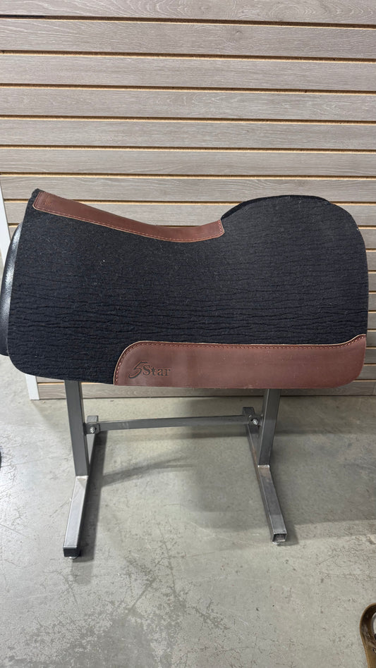 5 Star Barrel Racer Elevate Flex Fit Saddle Pad (Black with Plain Wear Leathers) 30X28