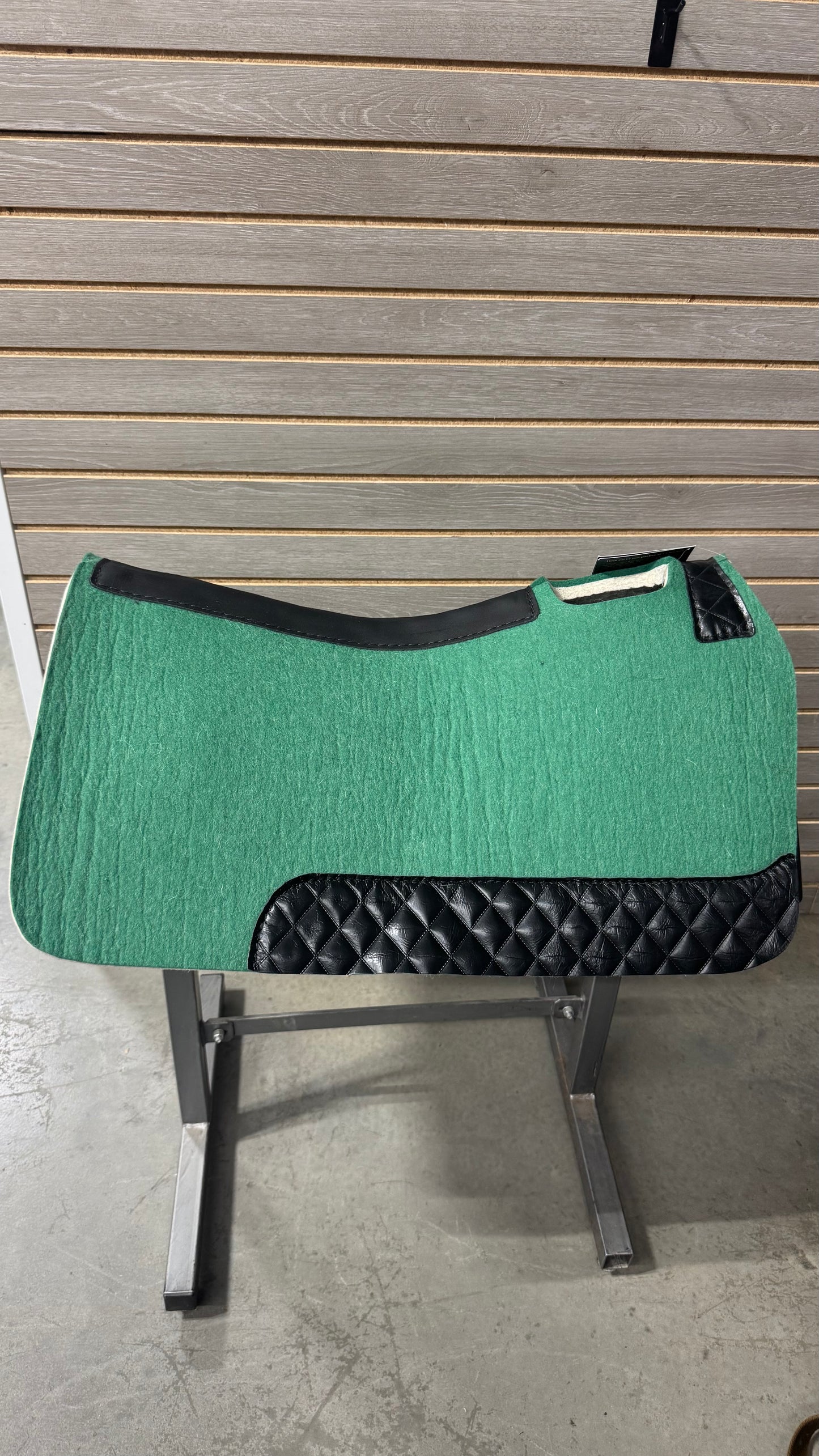 5 Star Barrel Racer Saddle Pad (Green with Black Diamond Wear Leathers) 30X28