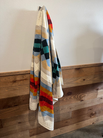 Pendleton Middle Waters Spa Towel