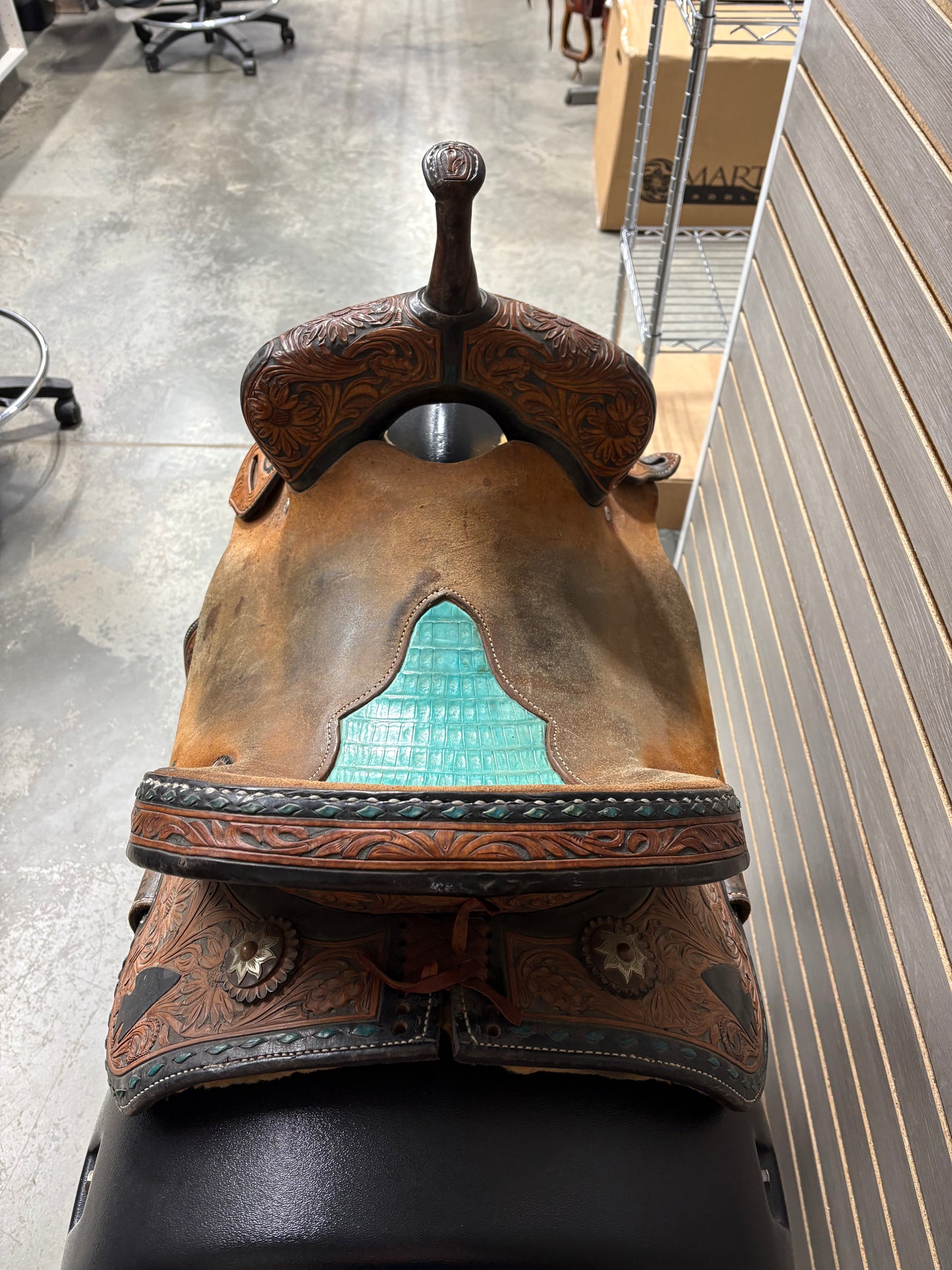 Used. Jeff Smith C3 15.5" Barrel Saddle