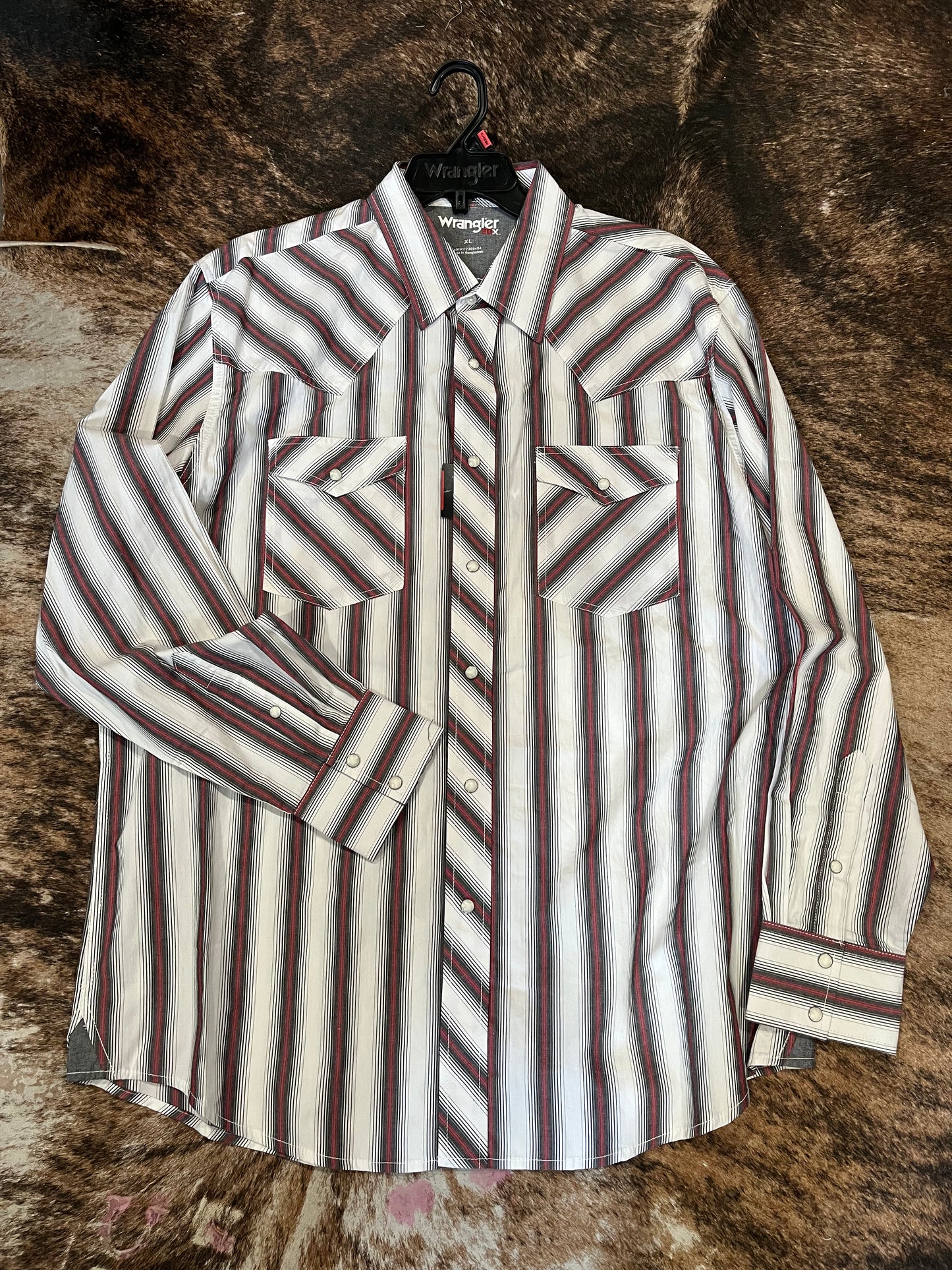 Wrangler Men's Big & Tall White Stripe 20X Competition Western Shirt