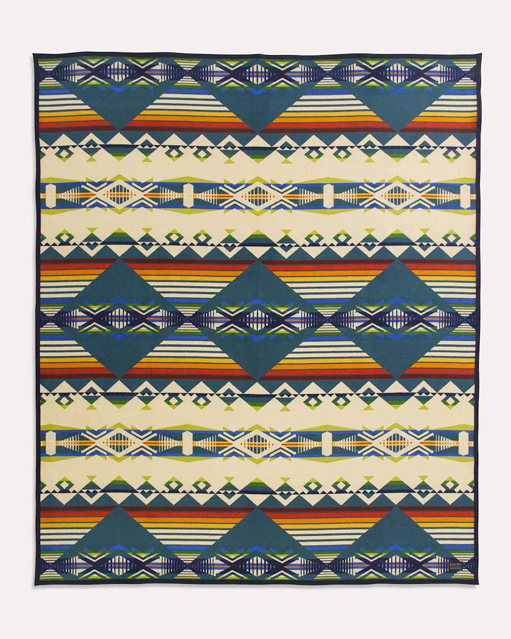 Pendleton Creekside Jacquard Unnapped Blanket