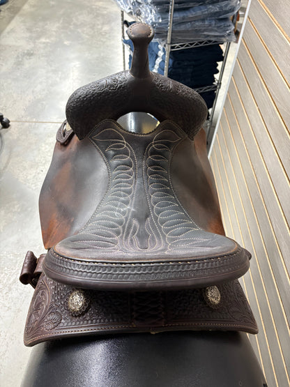 Used. Martin 14.5" BTR Barrel Saddle #06799