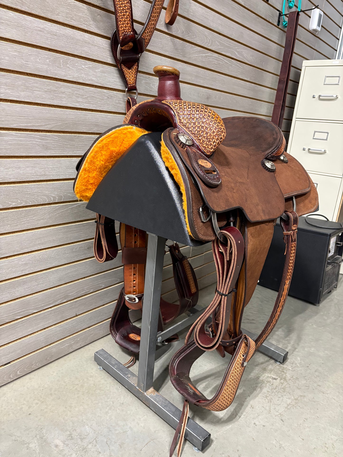 Trent Ward 14" Platinum Calf Rope Saddle