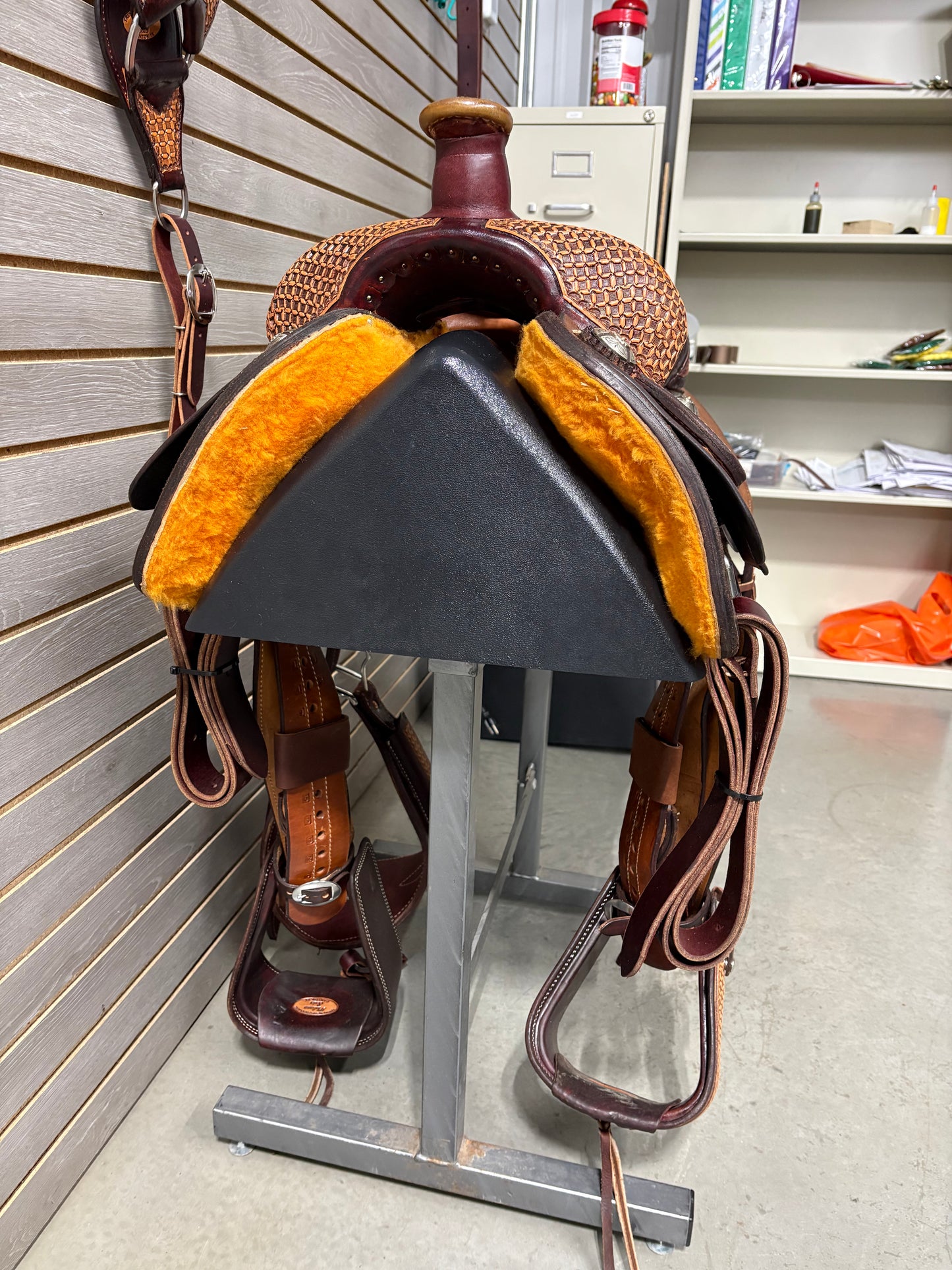 Trent Ward 14" Platinum Calf Rope Saddle