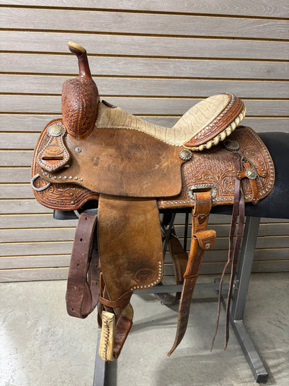 Used. 15" Teskey Barrel Saddle