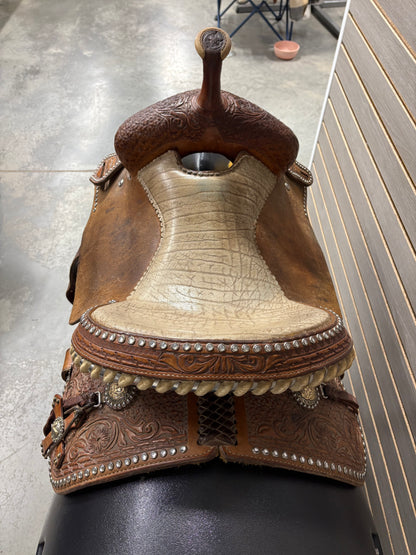 Used. 15" Teskey Barrel Saddle