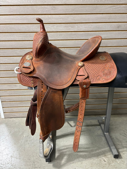 Used. Martin Stingray 14.5" Barrel Saddle #02859