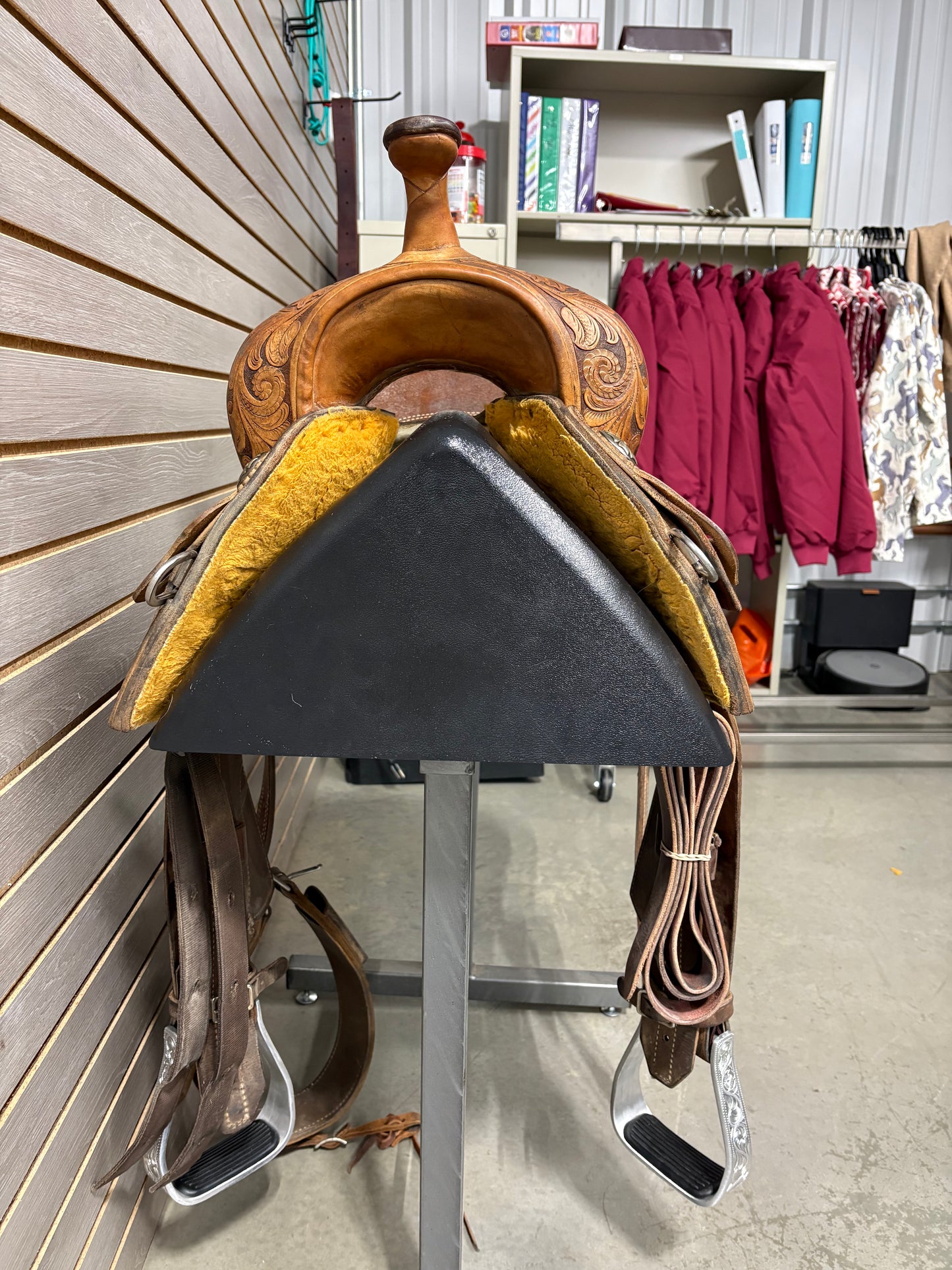 Used. 14" Robbie Phillips Saddle