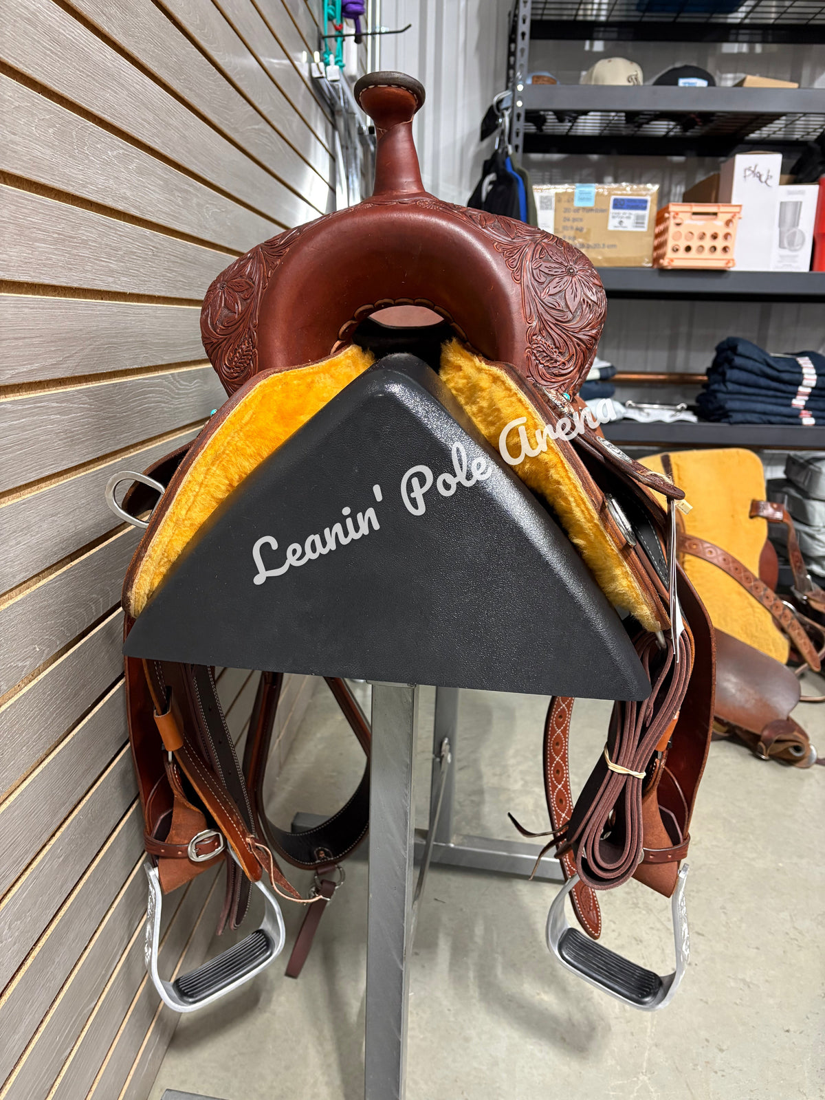 Martin Stingray 13" Barrel Saddle #15615