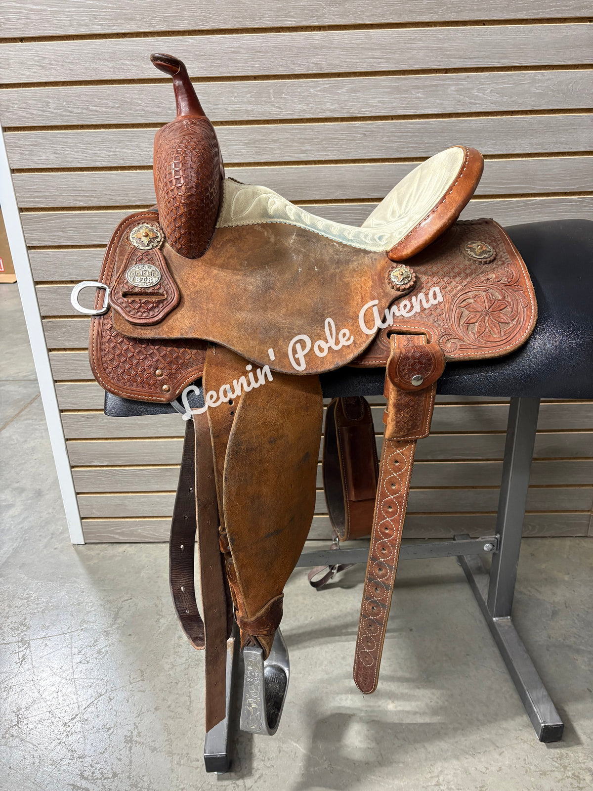 Used. Martin BTR 13.5" Barrel Saddle #06181