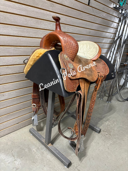 Used. Martin BTR 13.5" Barrel Saddle #06181
