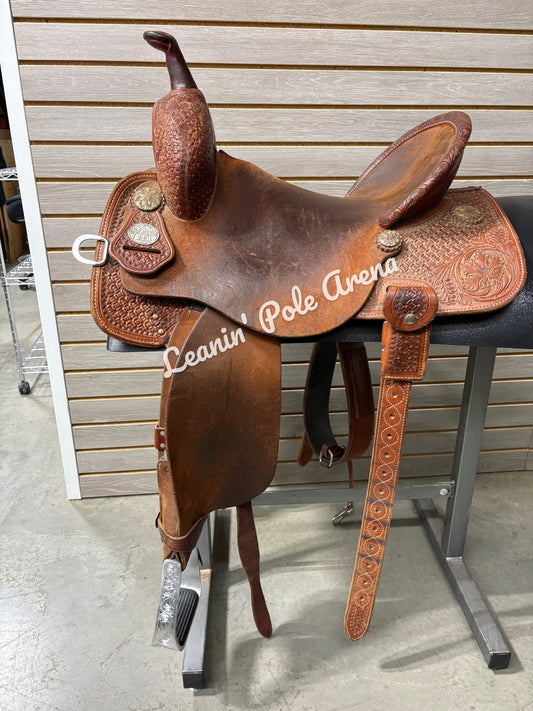 Used. BTR 15" Barrel Saddle #07124
