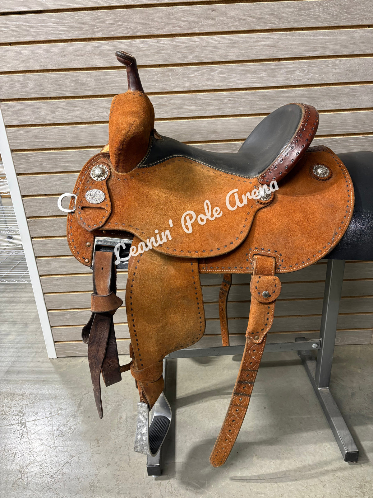 Used. 14" Martin FX3 Barrel Saddle #00202