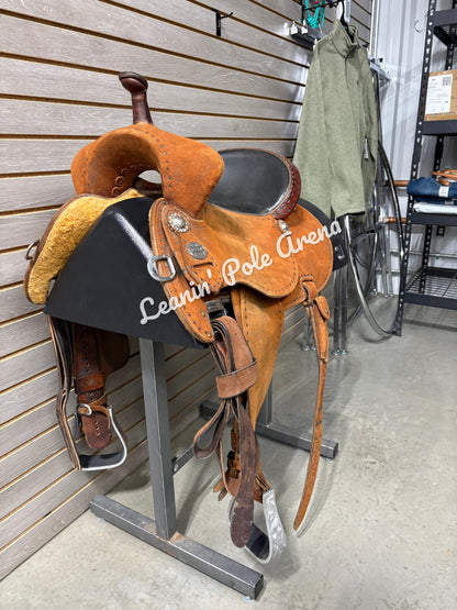 Used. 14" Martin FX3 Barrel Saddle #00202