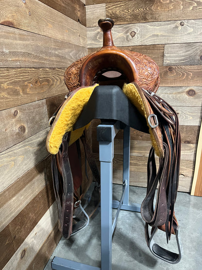 Used. Martin Stingray 14" Barrel Saddle #11196