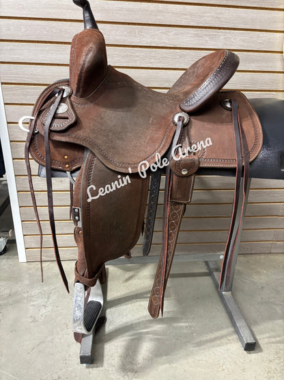 Used. Martin Stingray 13" Barrel Saddle #14812