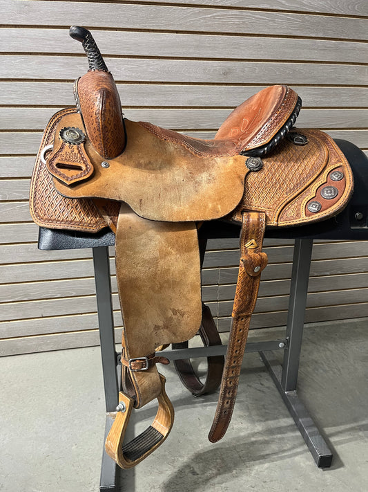 Used. 14.5" Double J Lynn Mckenzie Special