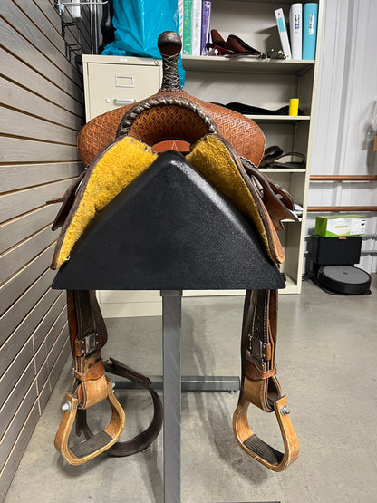 Used. 14.5" Double J Lynn Mckenzie Special