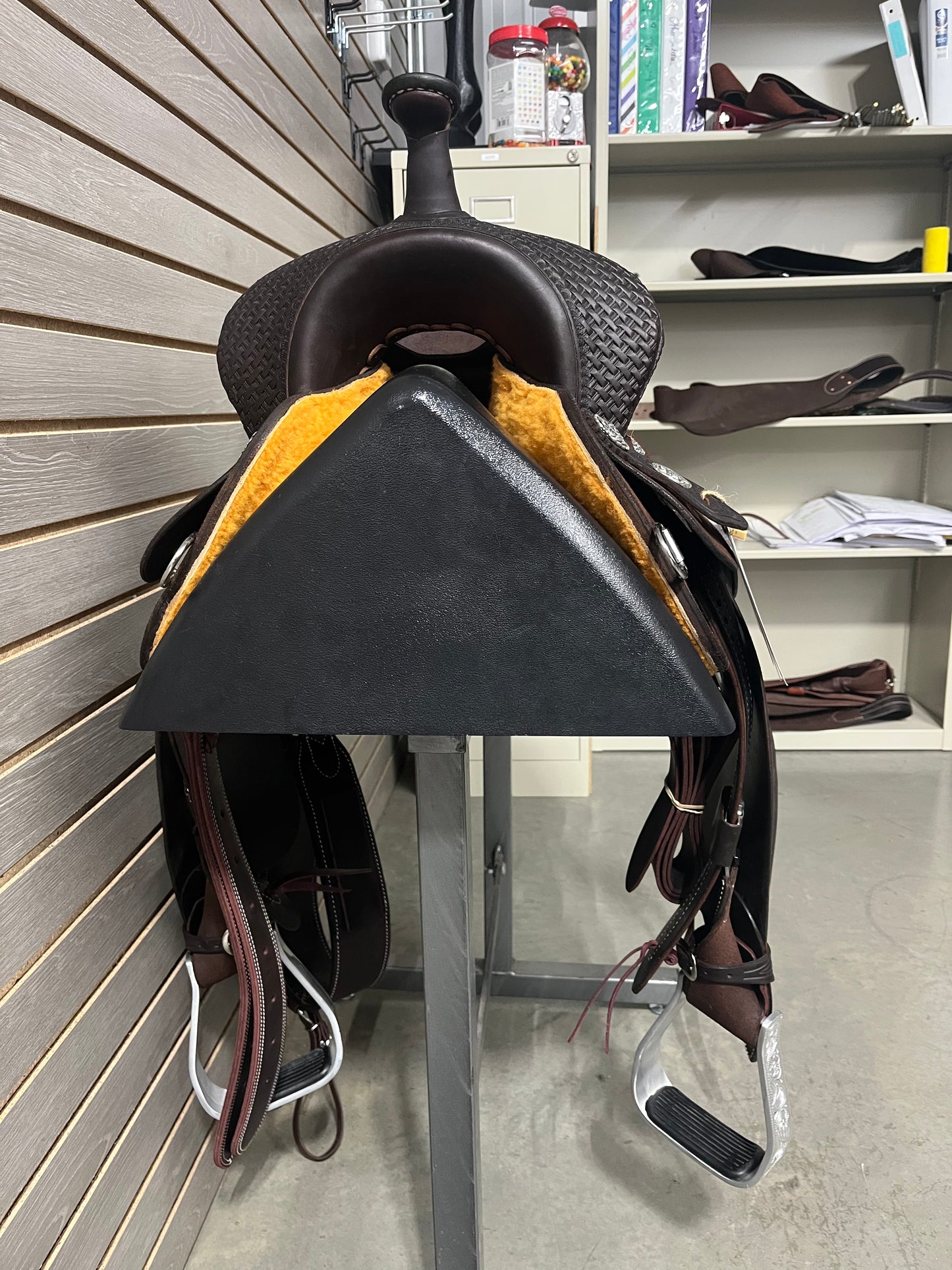 Martin Stingray 15" Barrel Saddle #11011