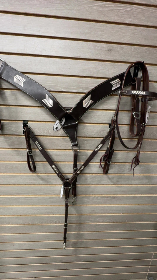 Oxbow "Sonoma Collection" with Rawhide Weaving Tack Set