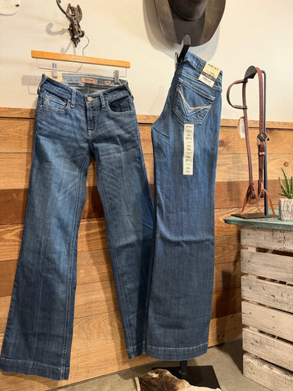 Ariat Women's Perfect Rise Lelani Chelsea Trouser Jean