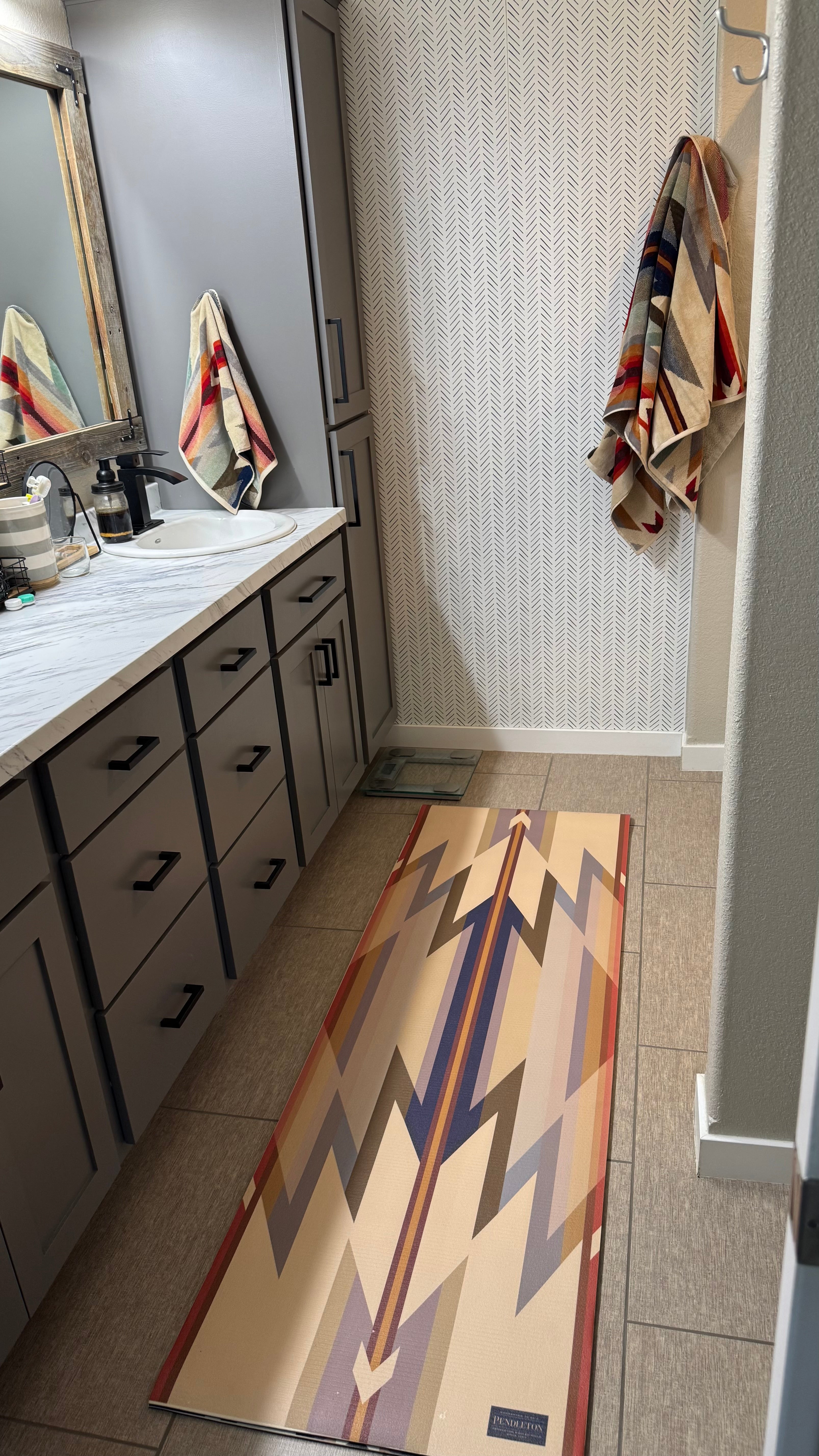 Pendleton Yoga Mat – Leanin' Pole Arena