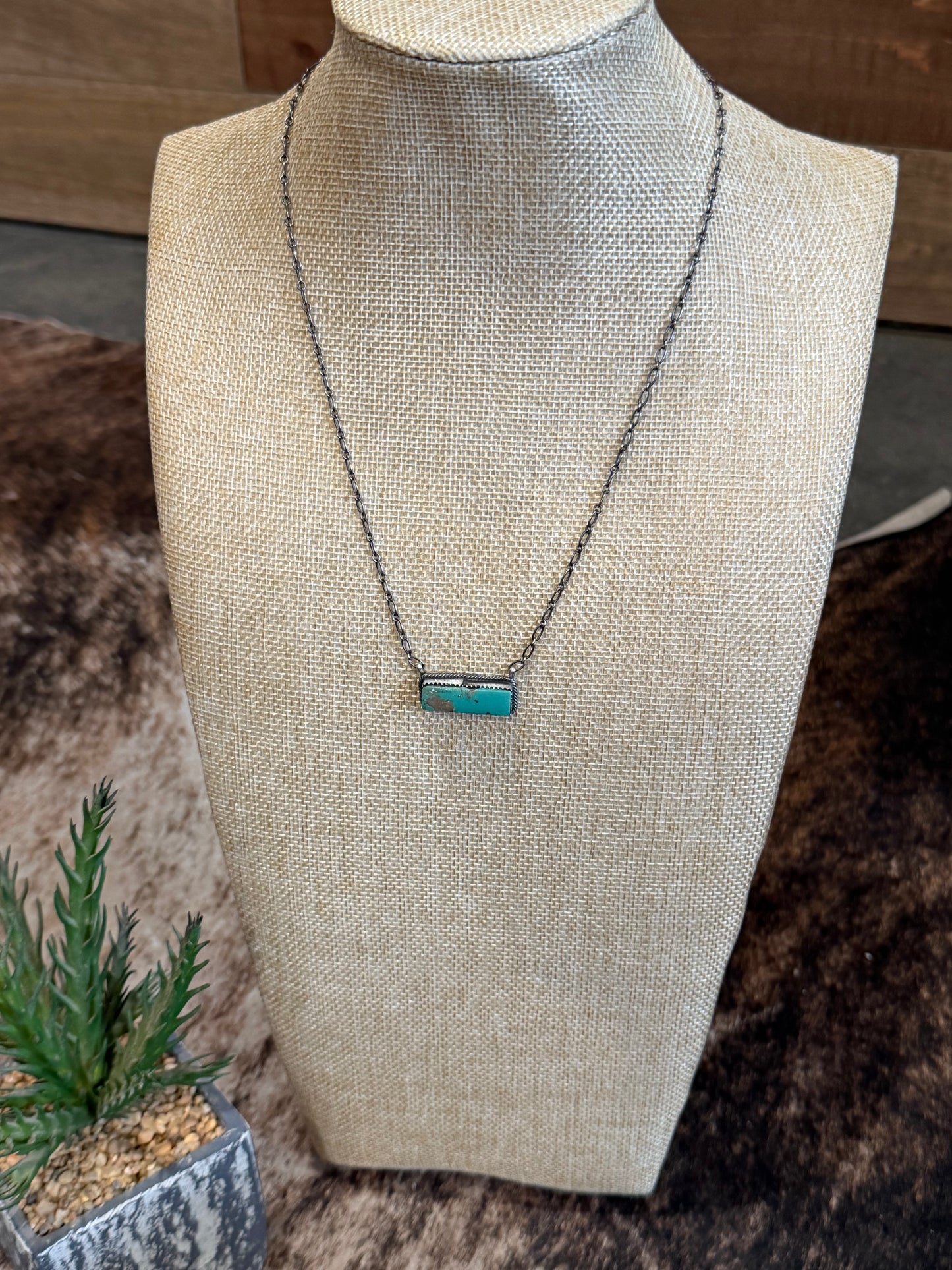 Navajo Handmade Kingman Turquoise Necklace