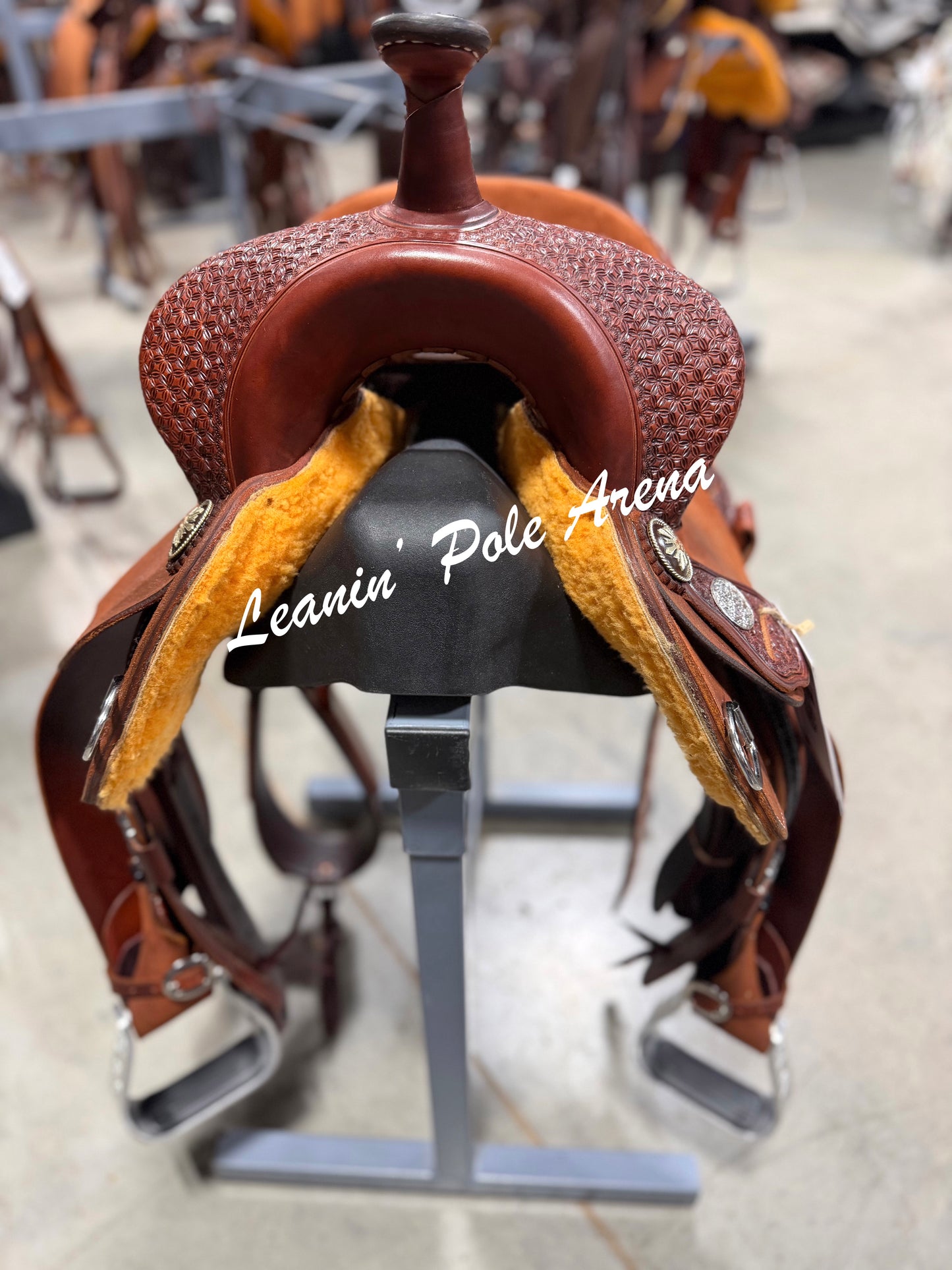 Martin Stingray 13" Barrel Saddle #11187