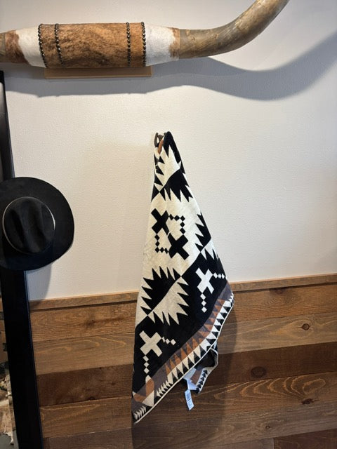 Pendleton Spider Rock Towel Collection