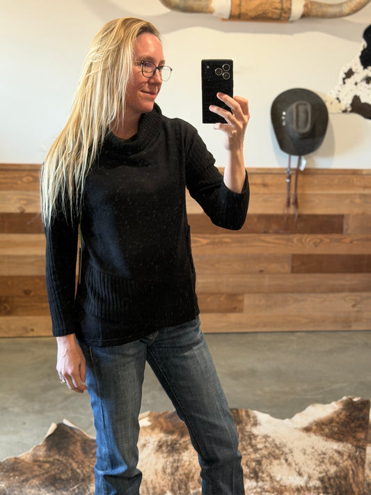 Trisha Tyler Women's Black Aline Sweater