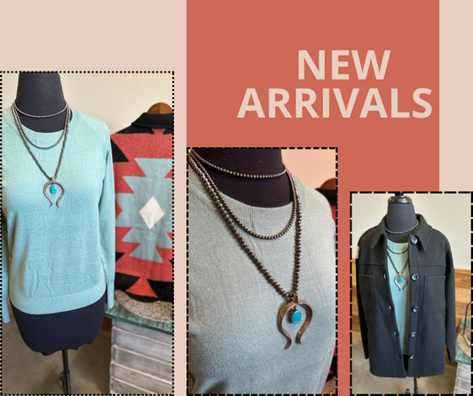 Naja Pendent with Oval Turquoise Pendulum