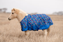 Load image into Gallery viewer, Professional&#39;s Choice Raining Cats &amp; Dogs 1200D Rain Sheet
